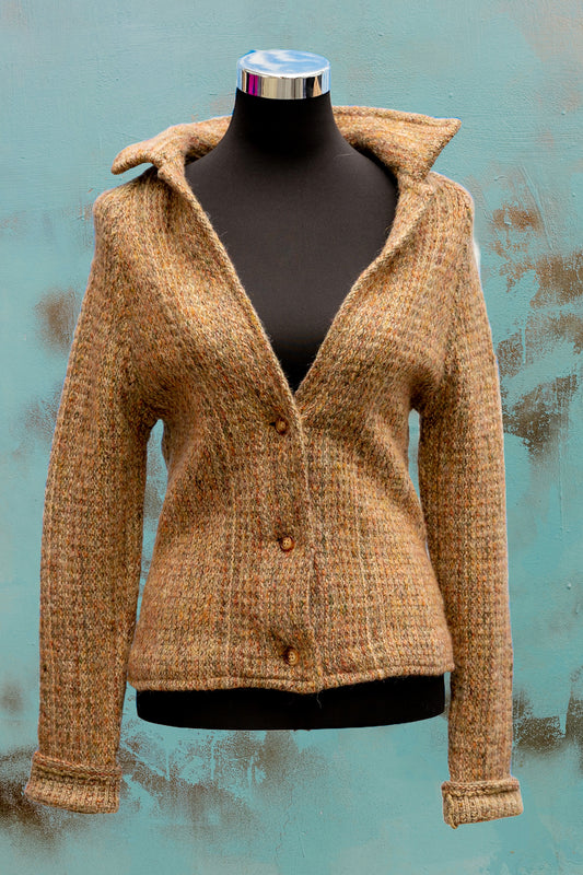 Beige Strickjacke aus Schurwolle (M)